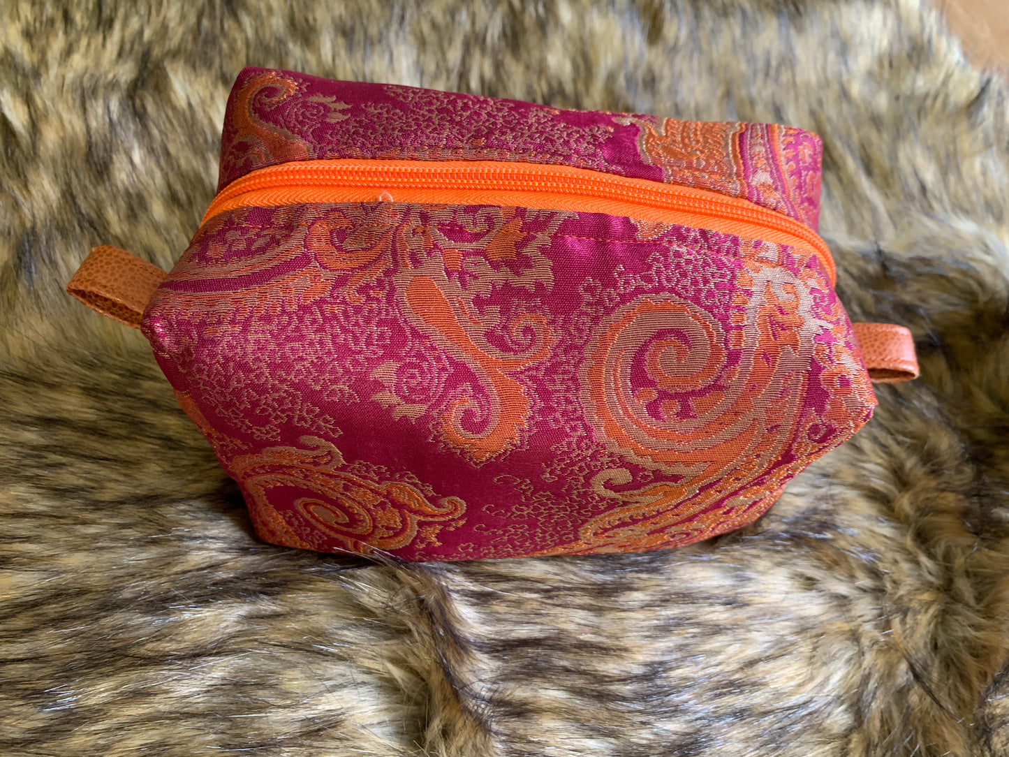 Nesting Essentials makup bag- Cosmetic & Toiletry organizer. Fuchsia paisley designer fabric