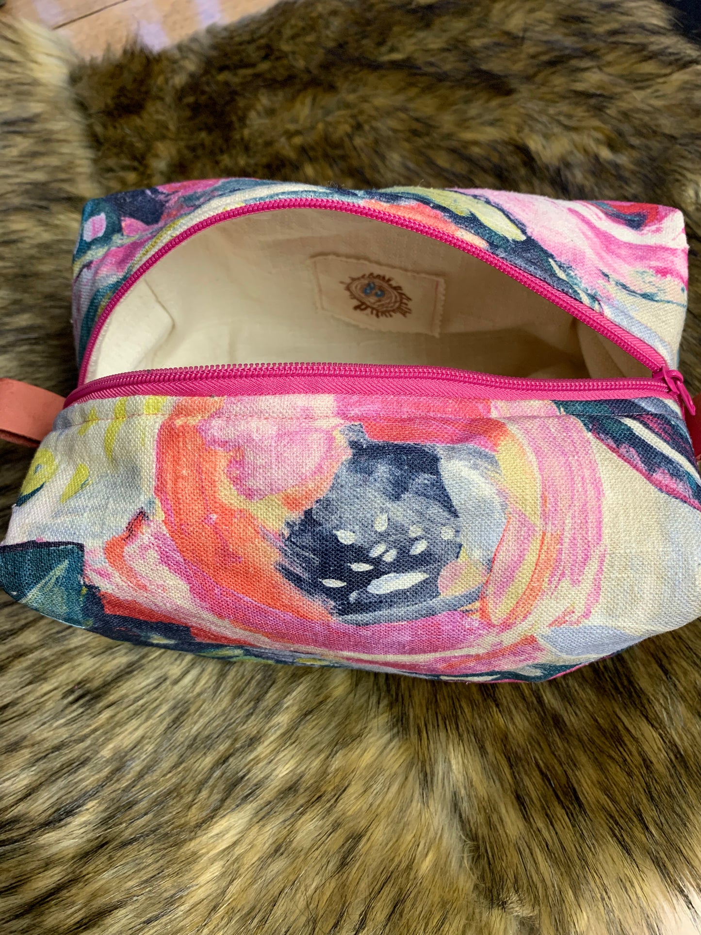 Nesting Essentials makeup bag- cosmetic toiletry organizer. Just like an oil painting.